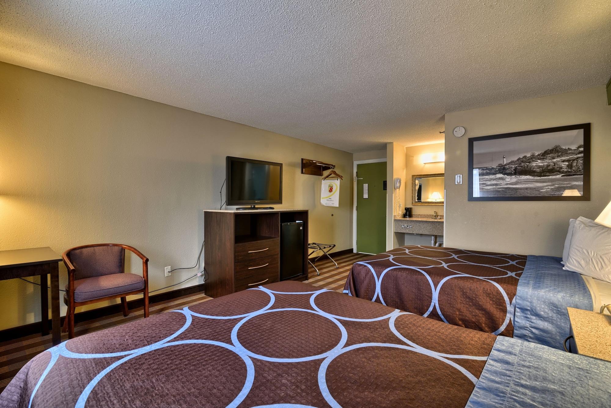 Hotel Super 8 By Wyndham Bangor Extérieur photo