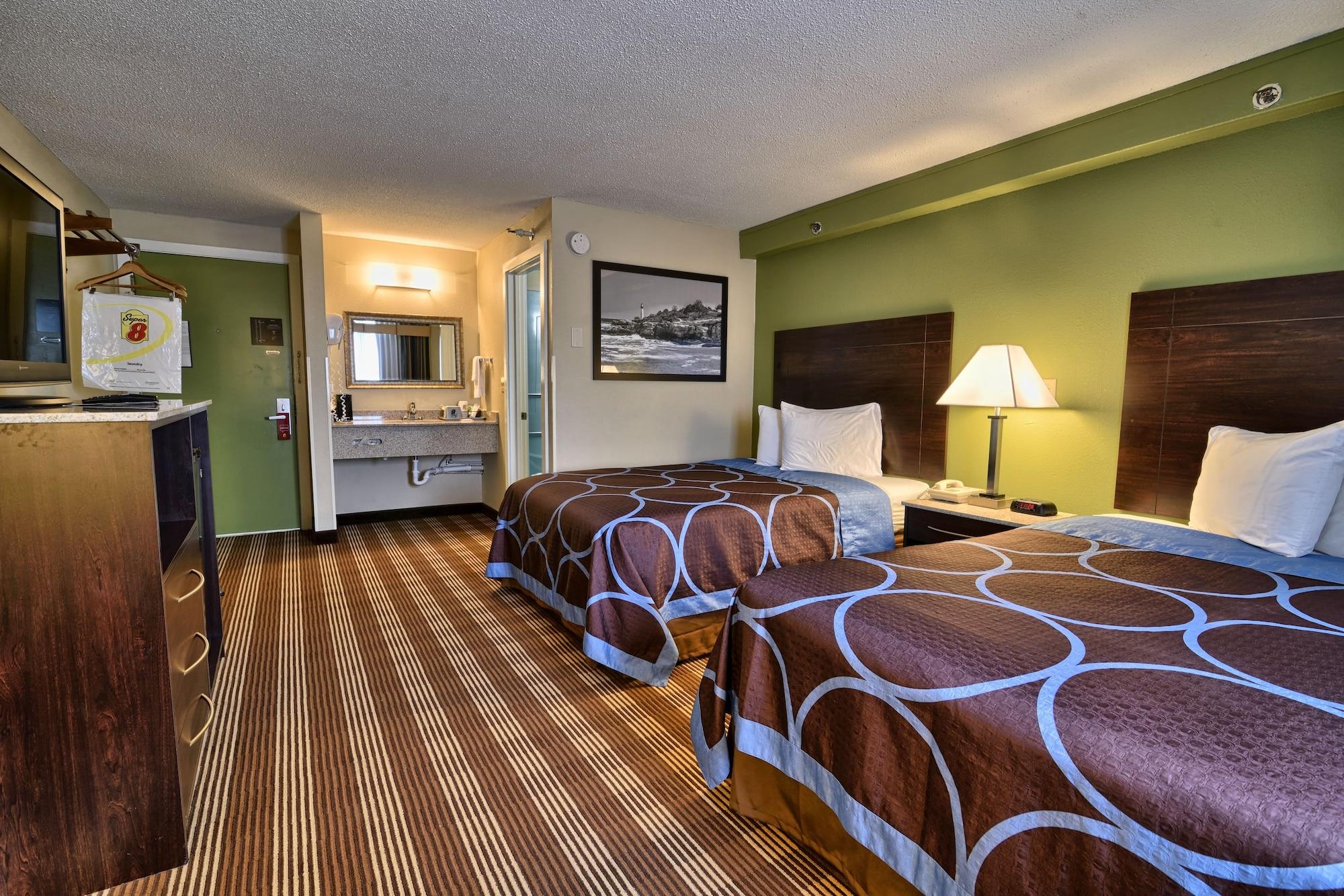 Hotel Super 8 By Wyndham Bangor Extérieur photo