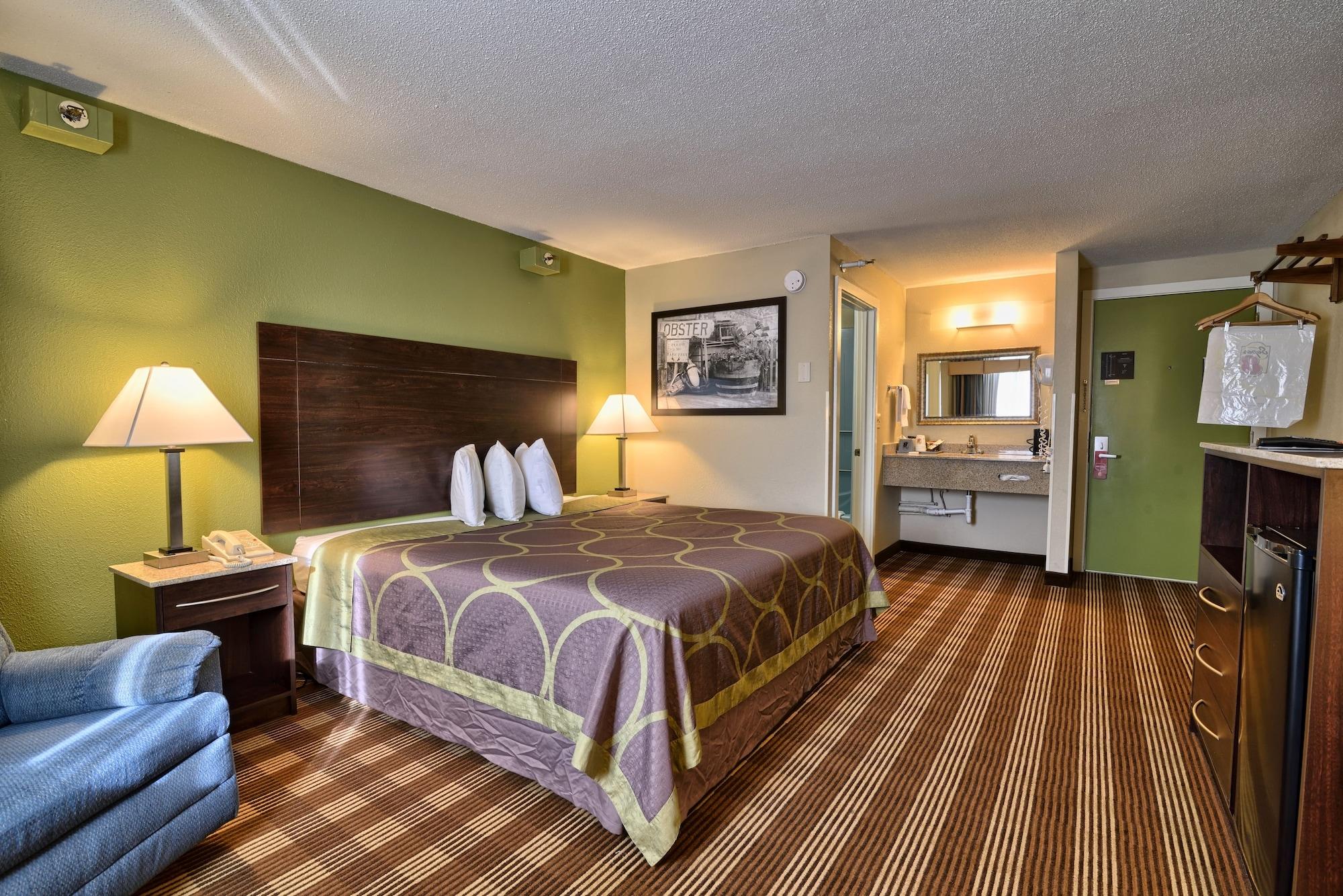 Hotel Super 8 By Wyndham Bangor Extérieur photo