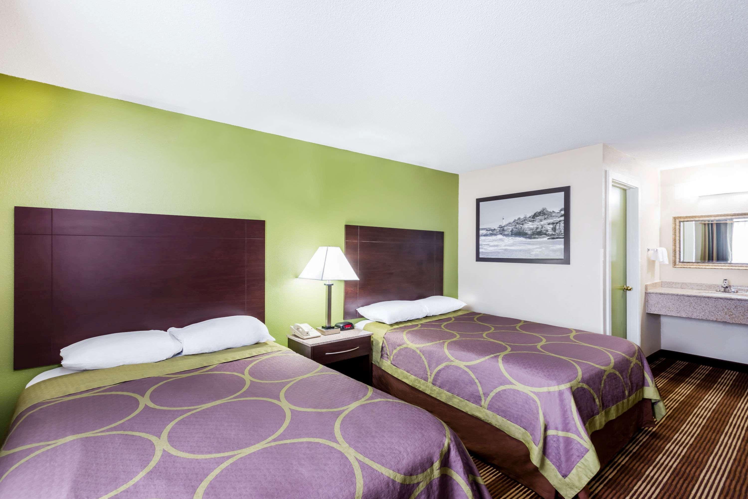 Hotel Super 8 By Wyndham Bangor Extérieur photo