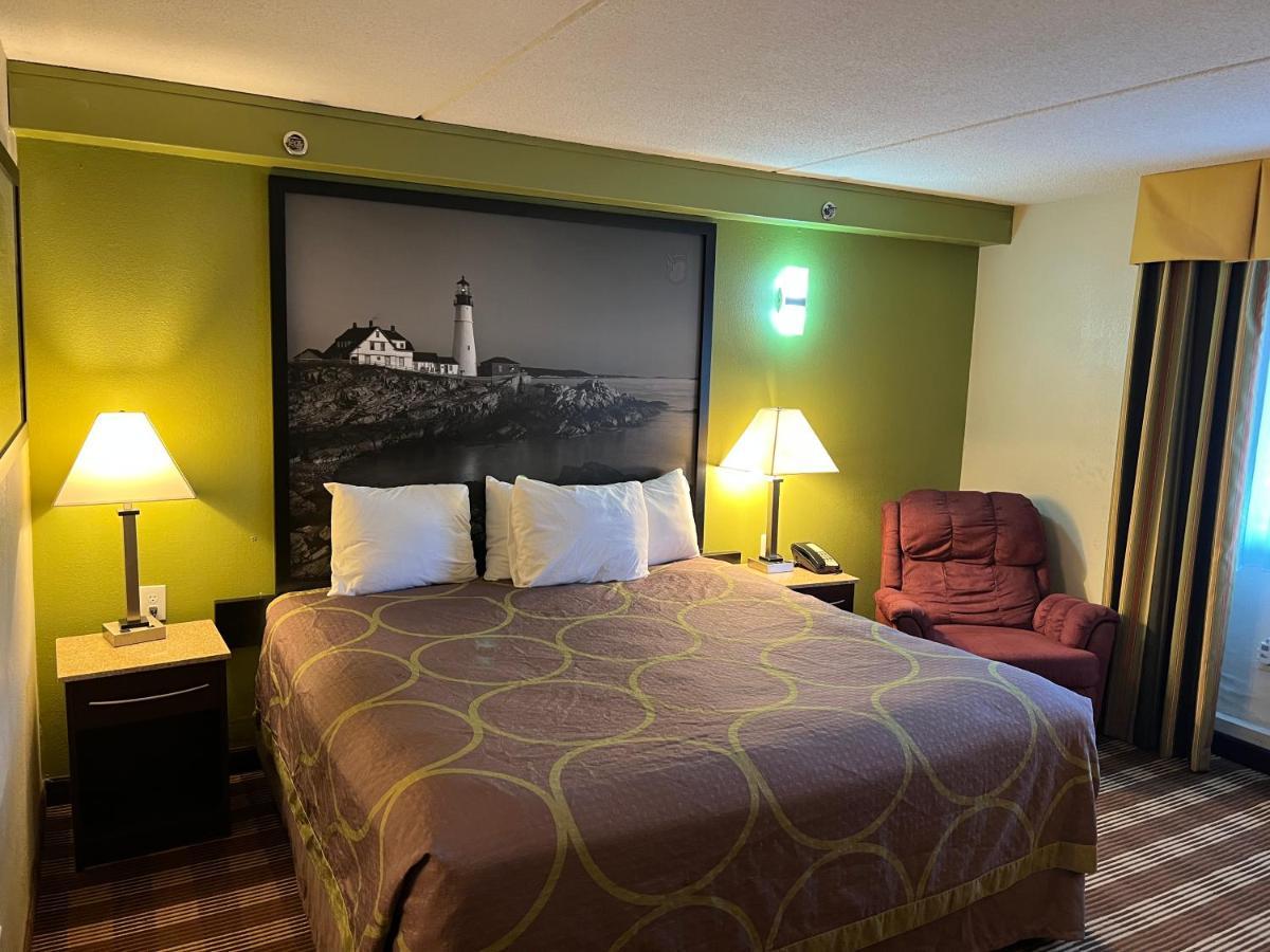 Hotel Super 8 By Wyndham Bangor Extérieur photo