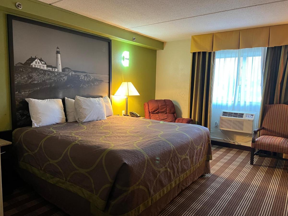 Hotel Super 8 By Wyndham Bangor Extérieur photo